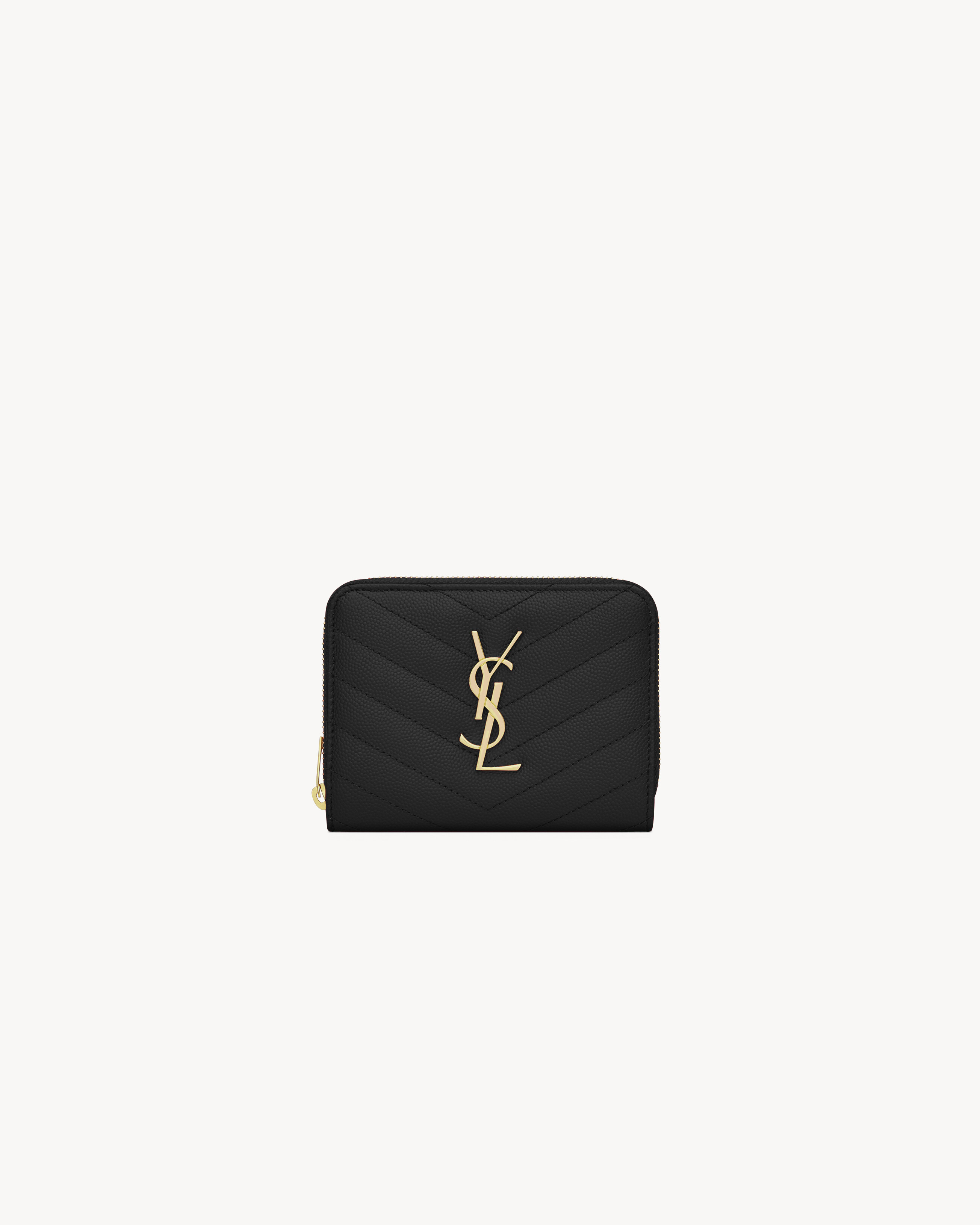 CASSANDRE MATELASSé compact zip around wallet in grain de poudre leather